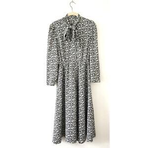 Vintage Classic Japanese Ditsy Floral Tie Neck Pleated Dress M